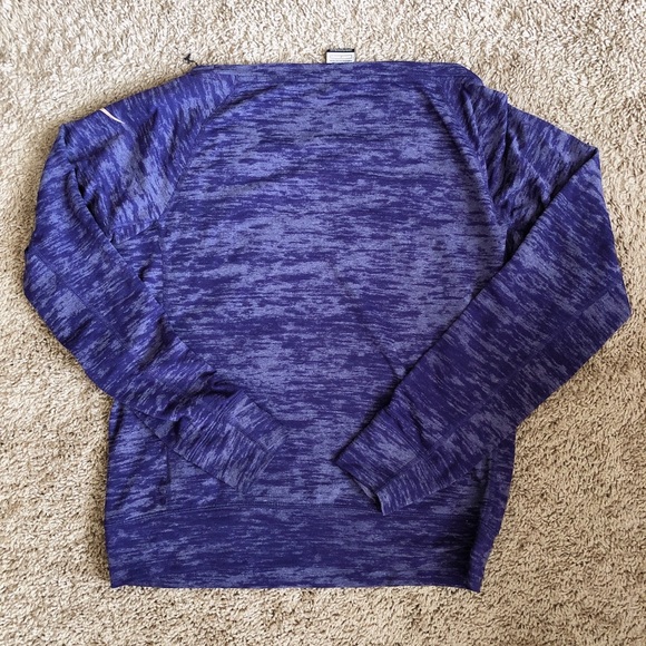 Nike boatneck long sleeve tshirt in purple - Picture 4 of 5